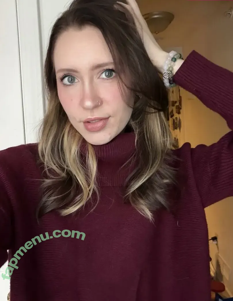 Leyaroundwithme nude photo #0018 (Leyaroundwithme)