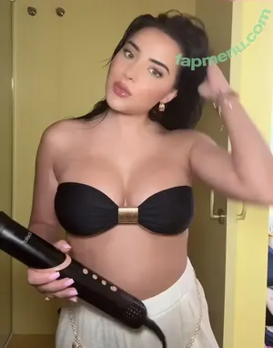 Leyla Lahouar / leylalahouar nude photo #0169