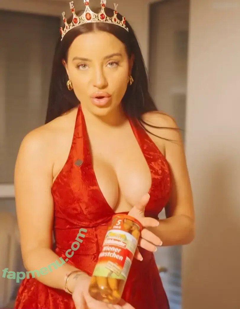 Leyla Lahouar nude photo #0165 (leylalahouar)