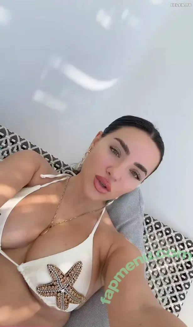 Leyla Lahouar nude photo #0196 (leylalahouar)