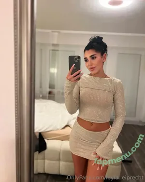  nude photo #0009
