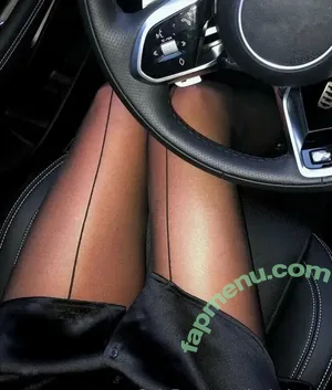 Leyla / leyla.luxxx / repressed-princess nude photo #0100