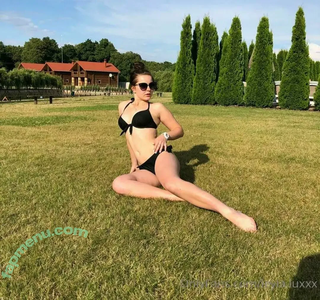 Leyla nude photo #0063 (leyla.luxxx / repressed-princess)