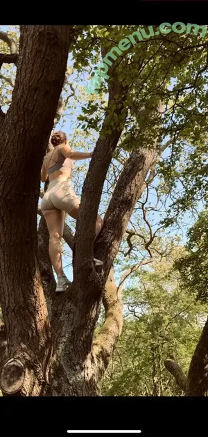  nude photo #0002