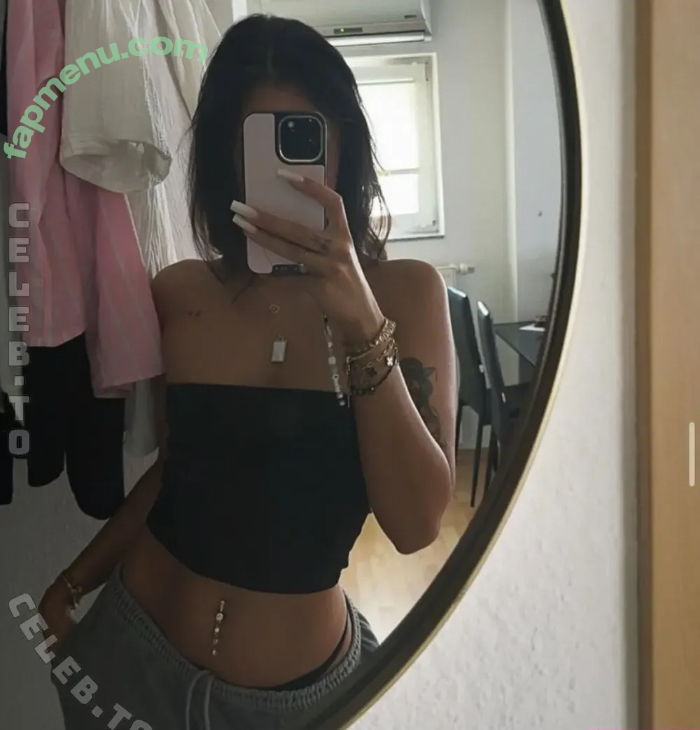 Leylatwin nude photo #0010 (leyla.twin / leyleahtwin)