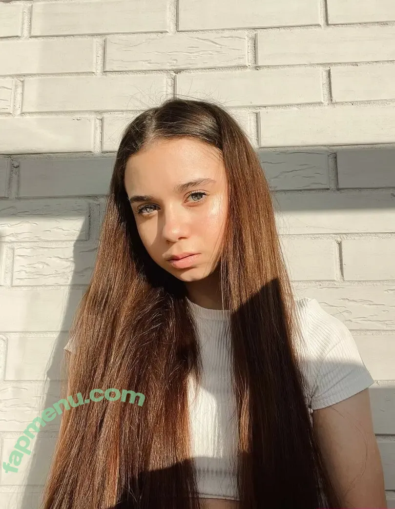 Leytink nude photo #0078 (Leytink)