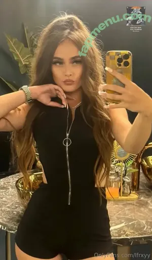 lfrxyy / l.frxy nude photo #0001