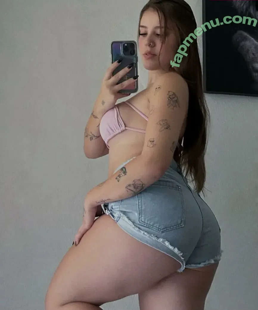 Lgalvsz nude photo #0001 (Lorrane Gabrielly / lgalvszzz)