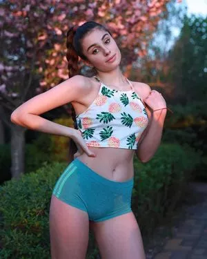 _li.si_ / Elizabeth Simonenko / Lisiflex nude photo #0014