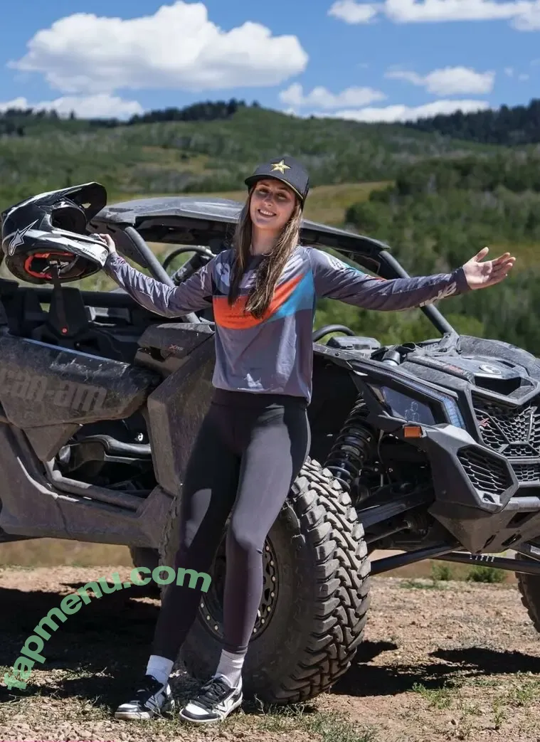 Lia Block nude photo #0137 (liakblock)