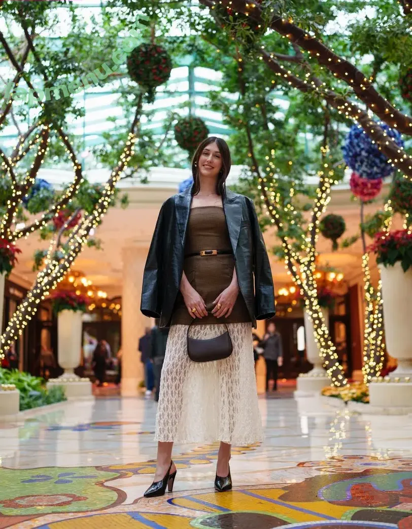 Lia Block nude photo #0158 (liakblock)