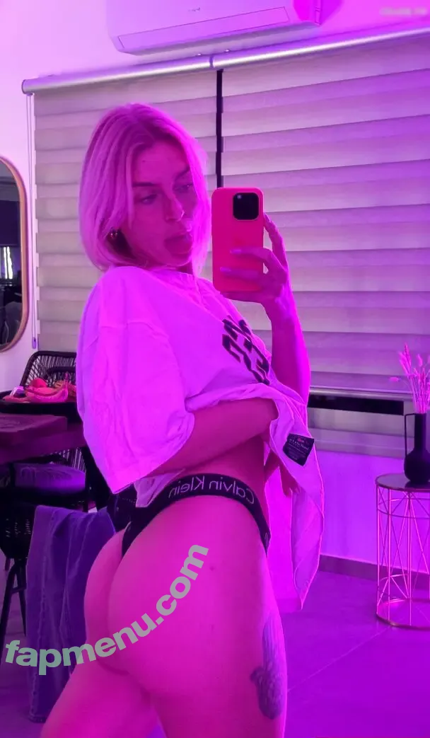 Lia Engel nude photo #0005 (LiaEngel4 / lia.engel)