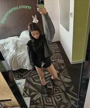 lia_loves___ / Choi Ji-su / ITZY / 최지수 nude photo #0194