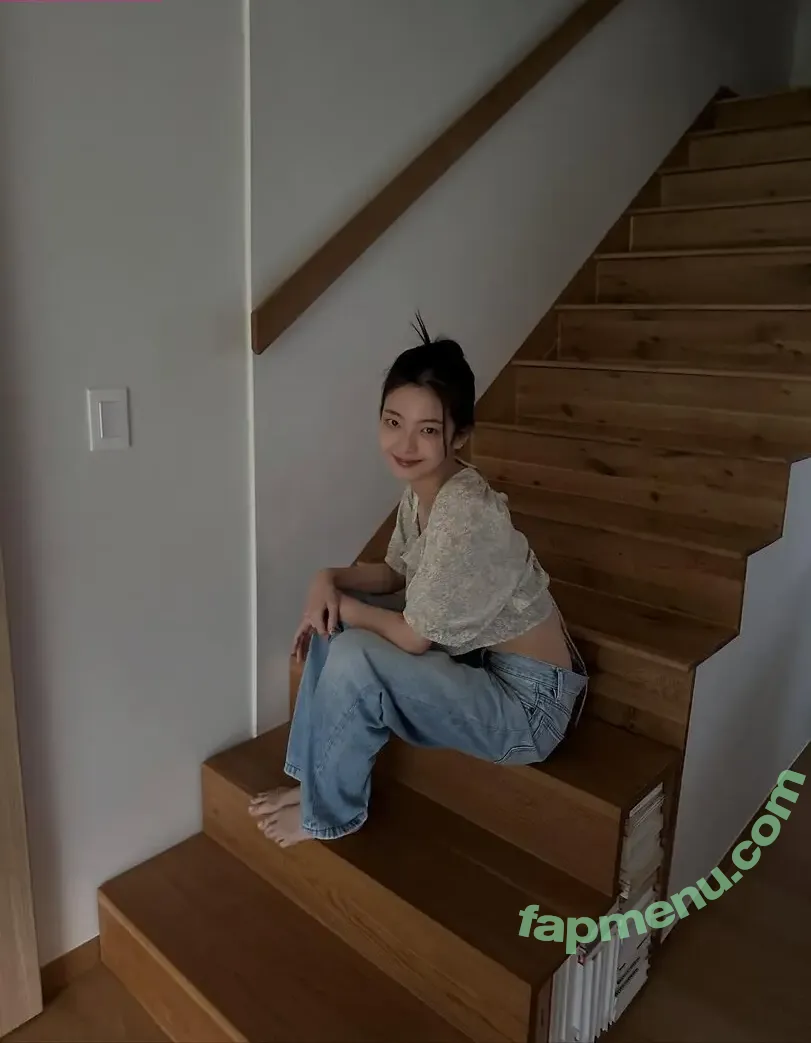 lia_loves___ nude photo #0160 (Choi Ji-su / ITZY / 최지수)