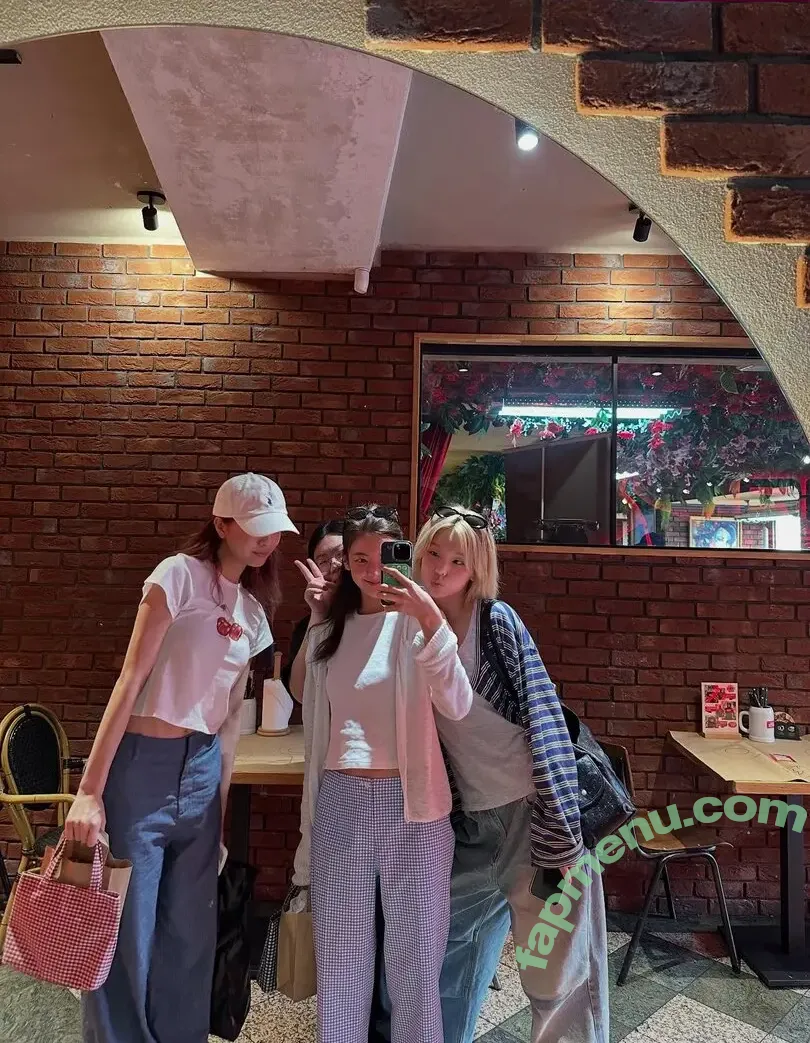 lia_loves___ nude photo #0182 (Choi Ji-su / ITZY / 최지수)