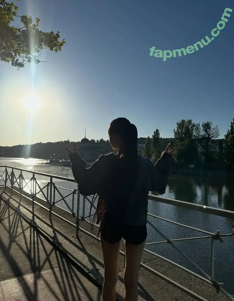 lia_loves___ nude photo #0190 (Choi Ji-su / ITZY / 최지수)