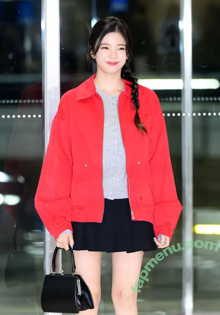 lia_loves___ nude photo #0205 (Choi Ji-su / ITZY / 최지수)