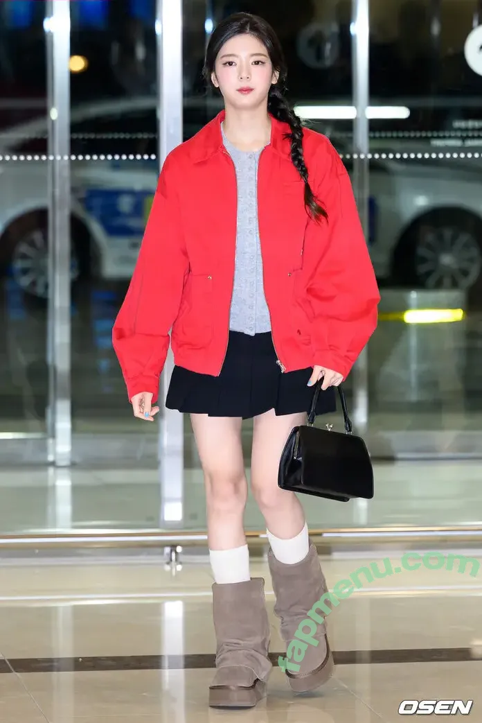 lia_loves___ nude photo #0216 (Choi Ji-su / ITZY / 최지수)