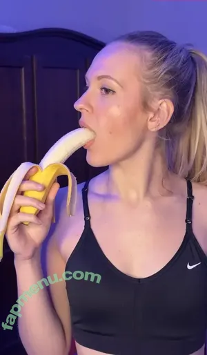 Lia Sinclair / liaasinclair / liasinclair nude photo #0008