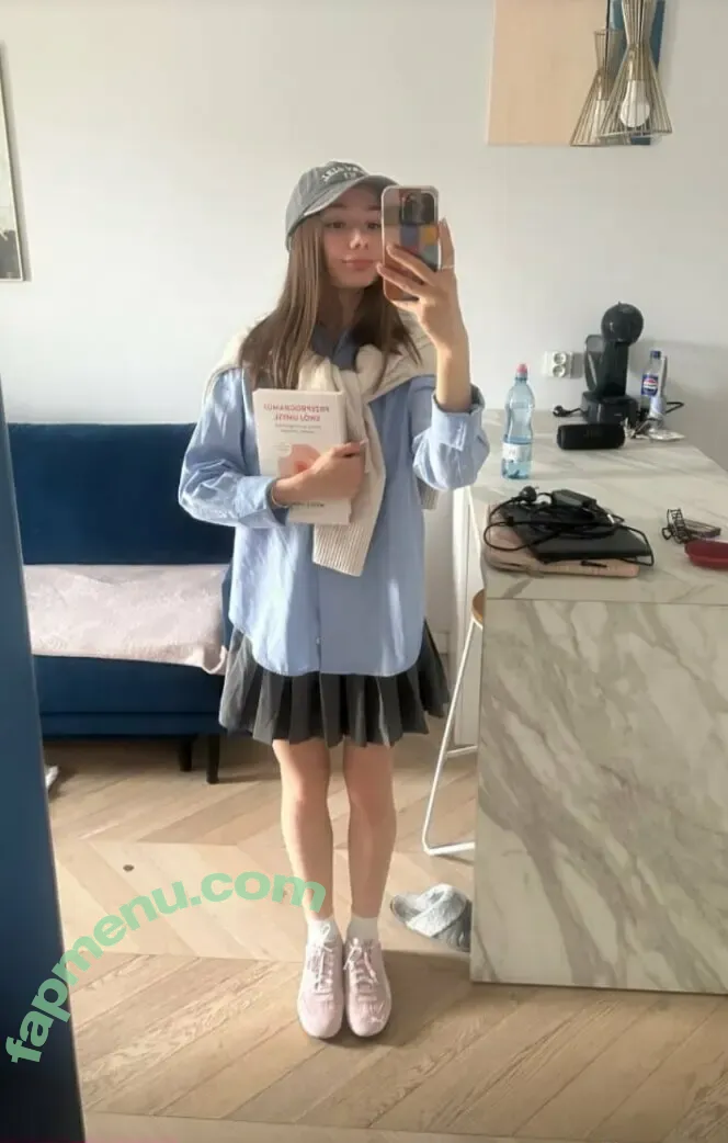 liaa_sea nude photo #0107 (liaaa_hsala)