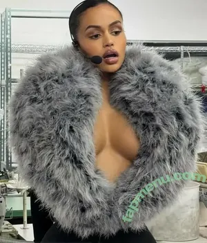 Liagoldy / AidaLiaMaria nude photo #0008