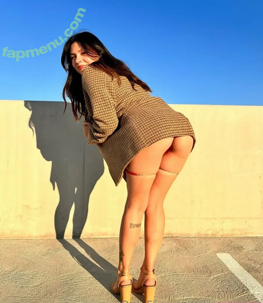 liamiapia2 nude photo #0011 (lilmisspia)