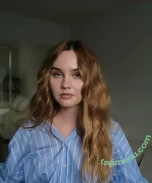 Liana Liberato / lianaliberato nude photo #0085