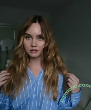 Liana Liberato / lianaliberato nude photo #0086