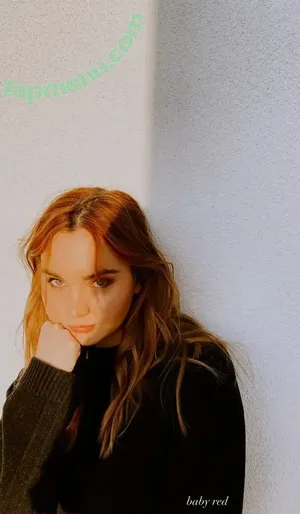 Liana Liberato / lianaliberato nude photo #0103