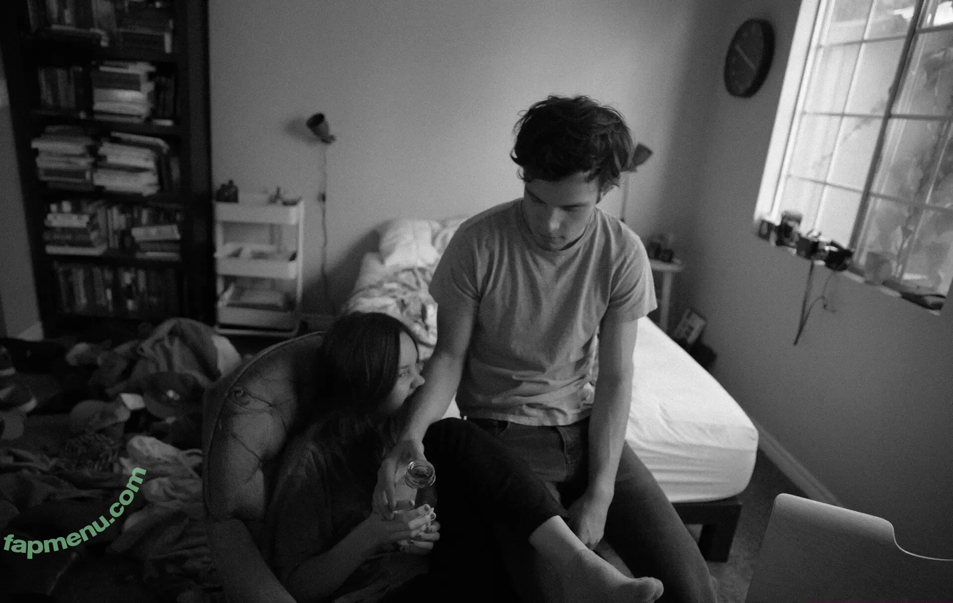 Liana Liberato nude photo #0154 (LianaLiberato)