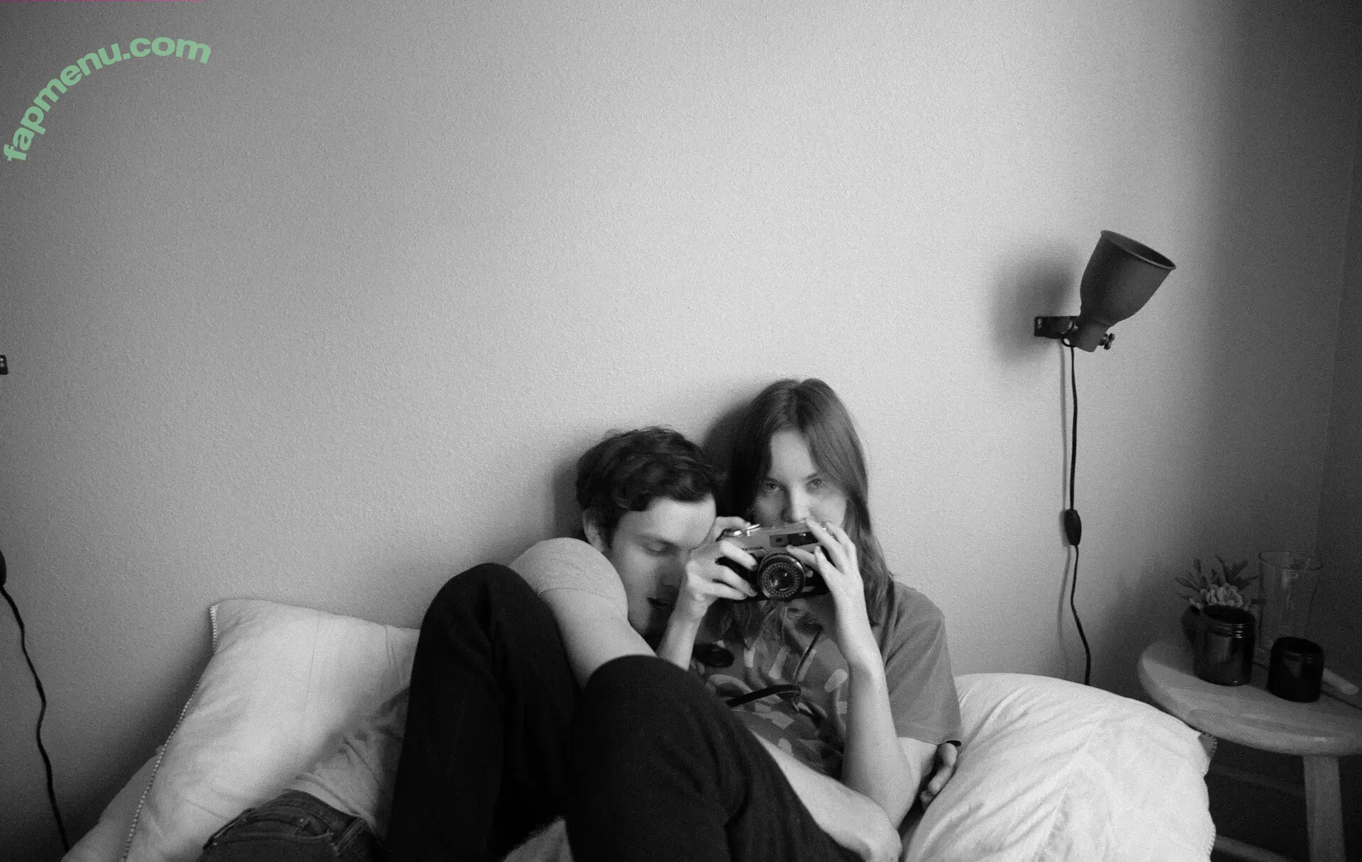 Liana Liberato nude photo #0165 (LianaLiberato)