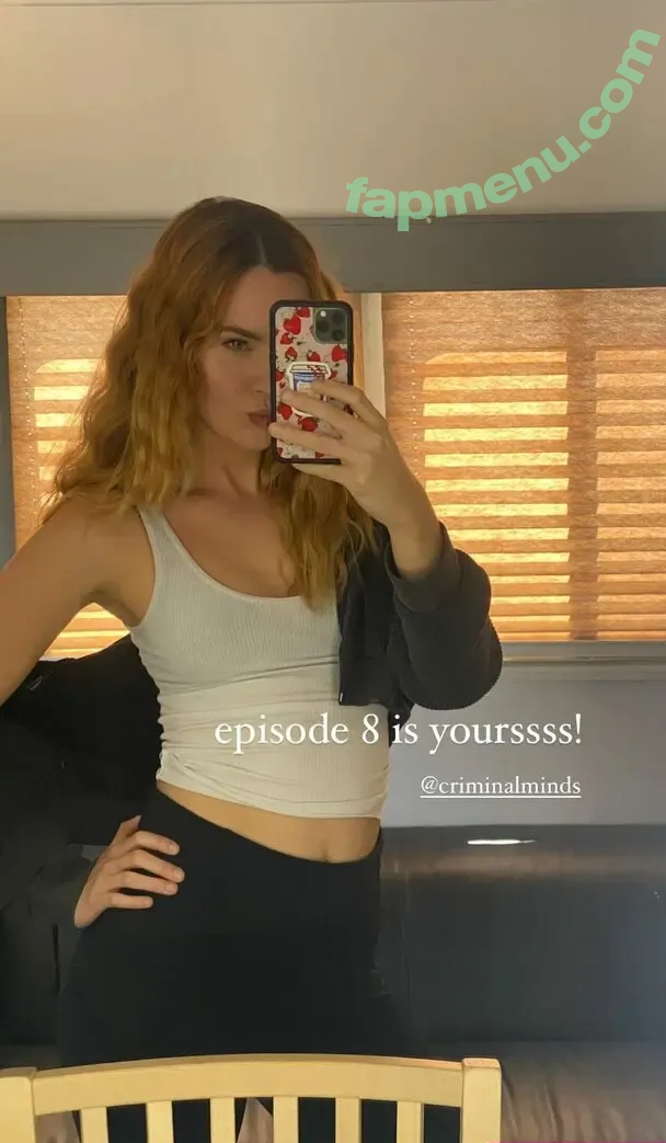 Liana Liberato nude photo #0168 (LianaLiberato)