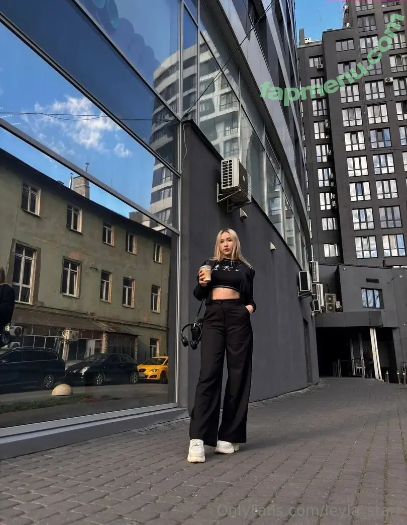 liana_meow nude photo #0005 (liana.meow)