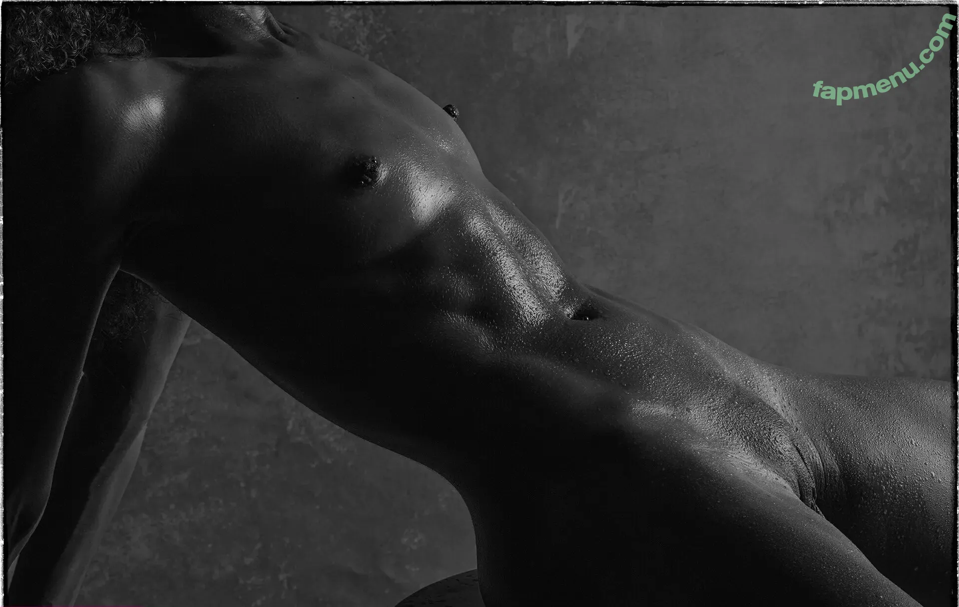 lianamariee nude photo #0269 (lianamarie)