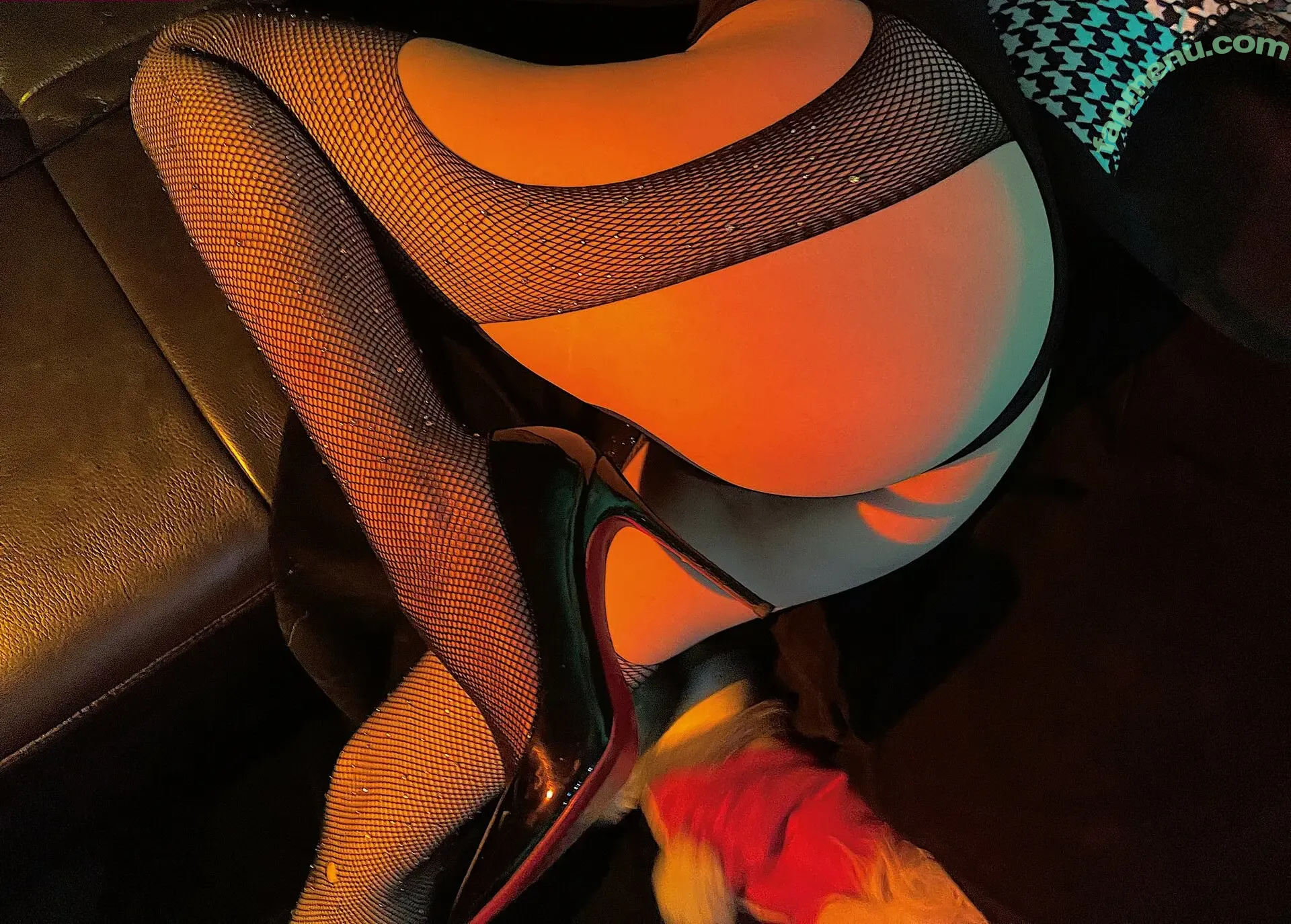 lianhong6688 nude photo #0509 (脸红Dearie)