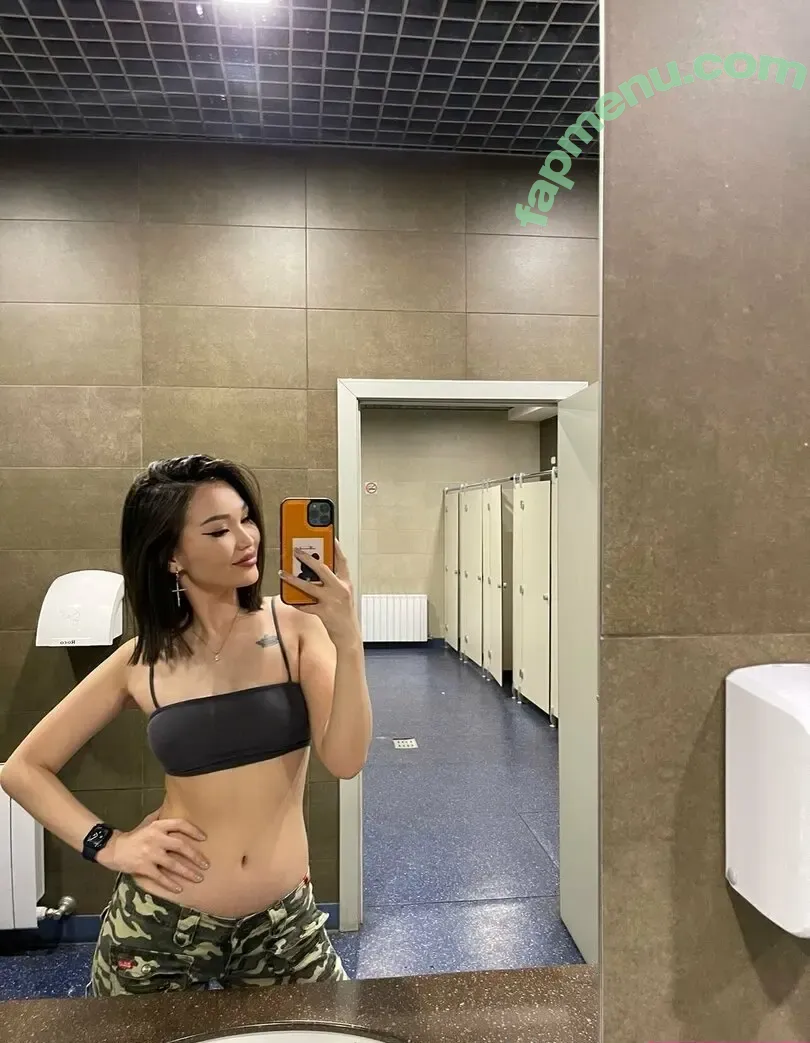 liapetite nude photo #0001 (lia_petite_cl)