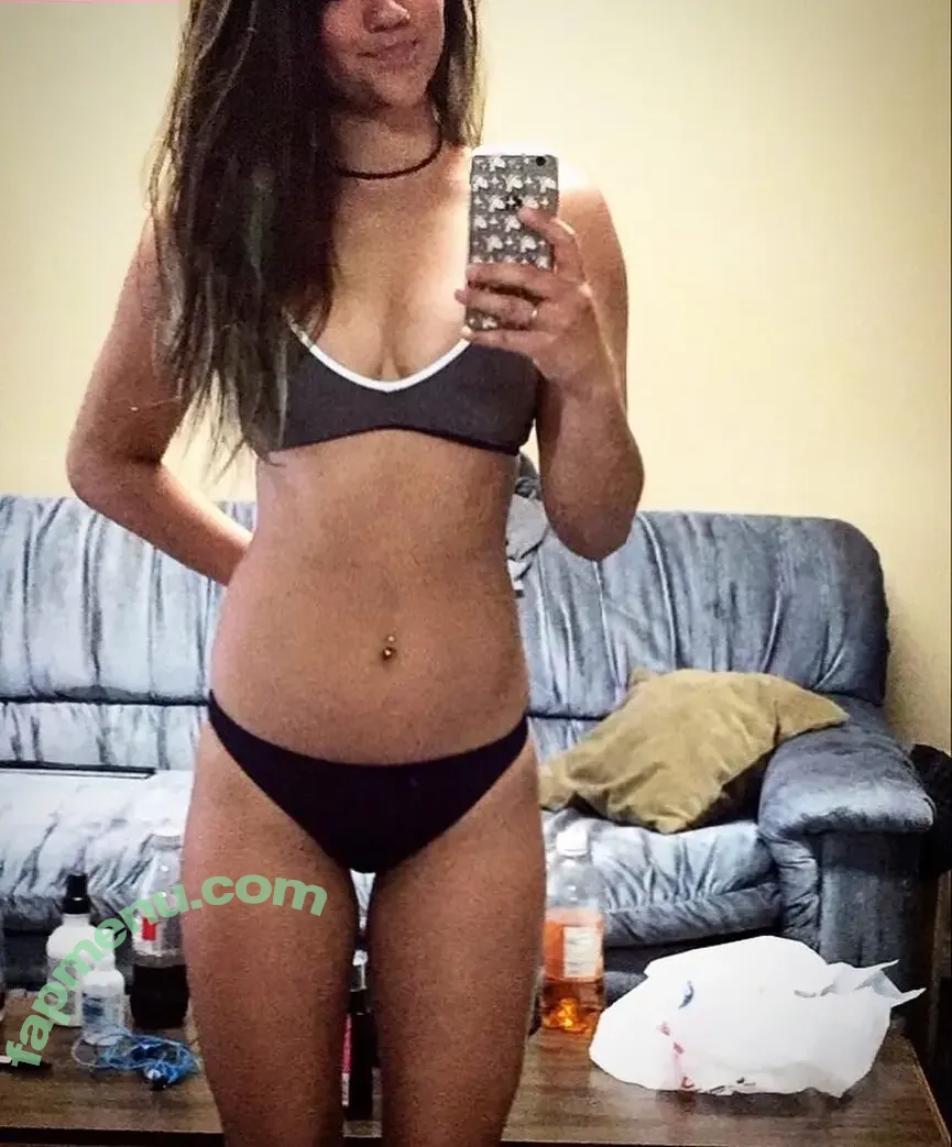 liashines nude photo #0016 (thealialaura)