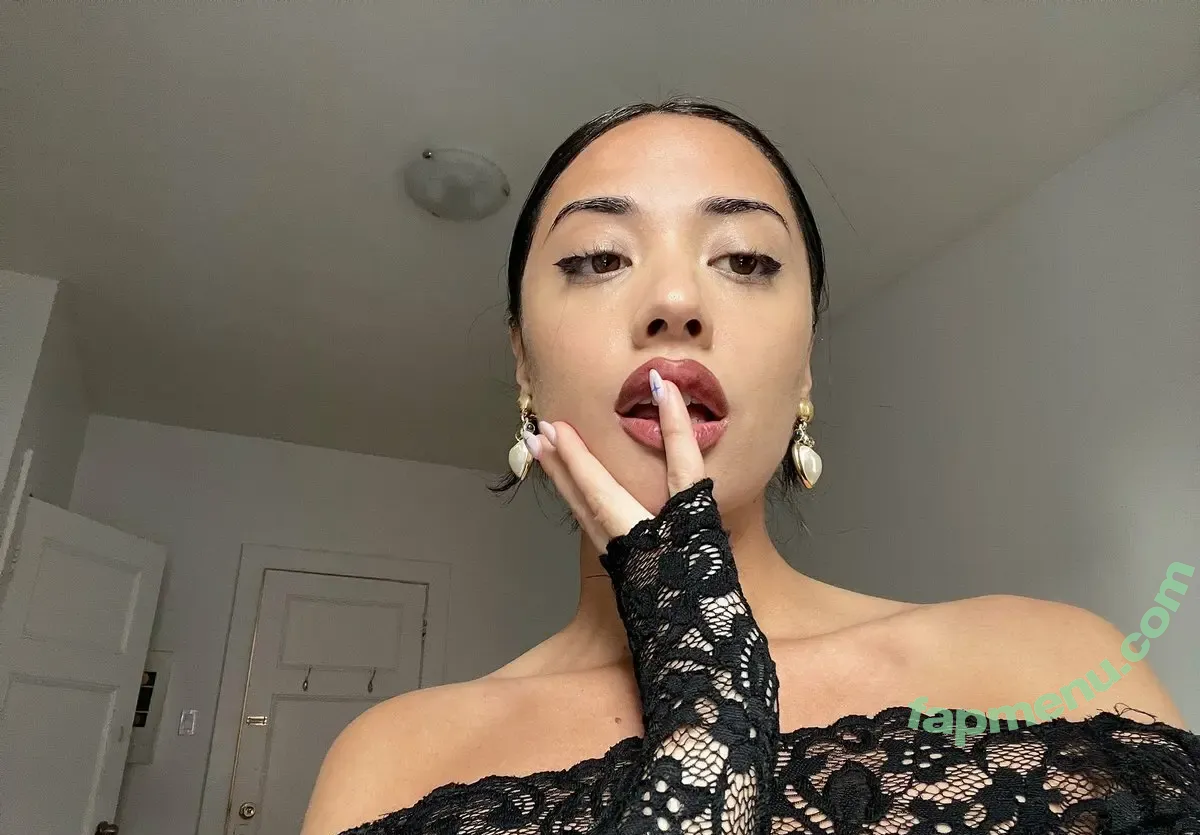 Libby333 nude photo #0010 (Crybbjuice / Livcast)