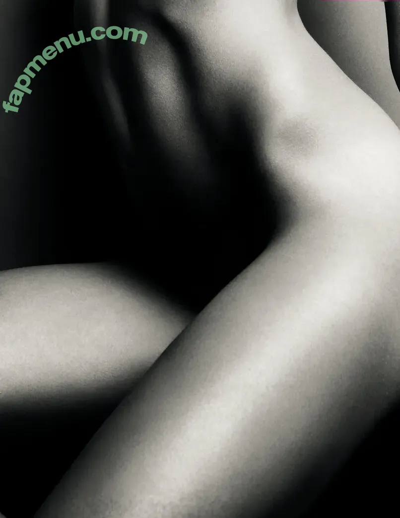 Liberty Ross nude photo #0028 (Liberty Ross)