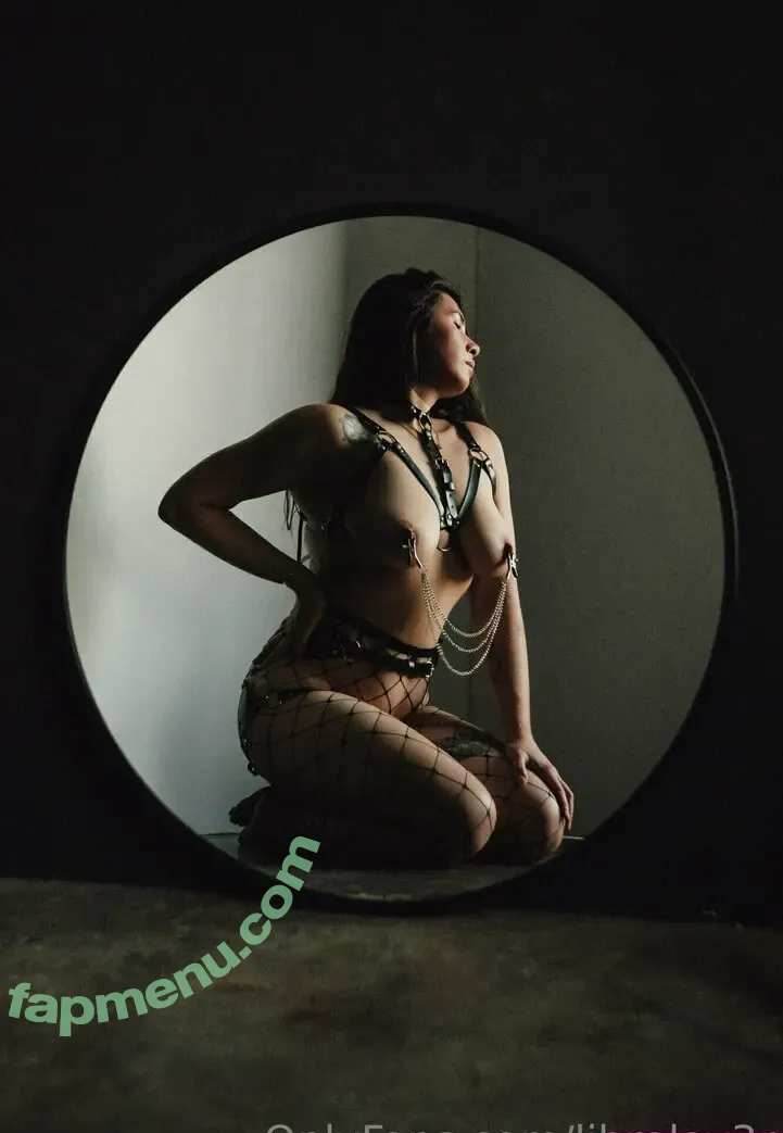 libralov3r nude photo #0030 (libralov3r)