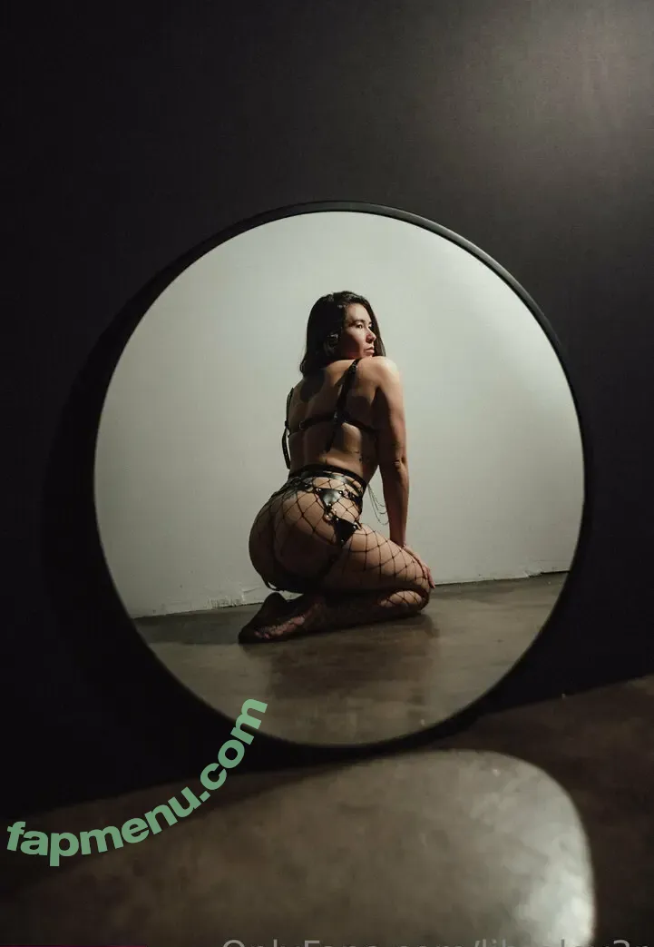 libralov3r nude photo #0032 (libralov3r)