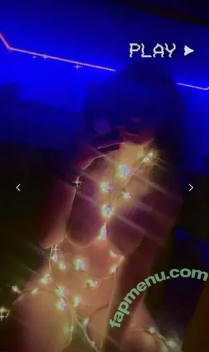  nude photo #0007