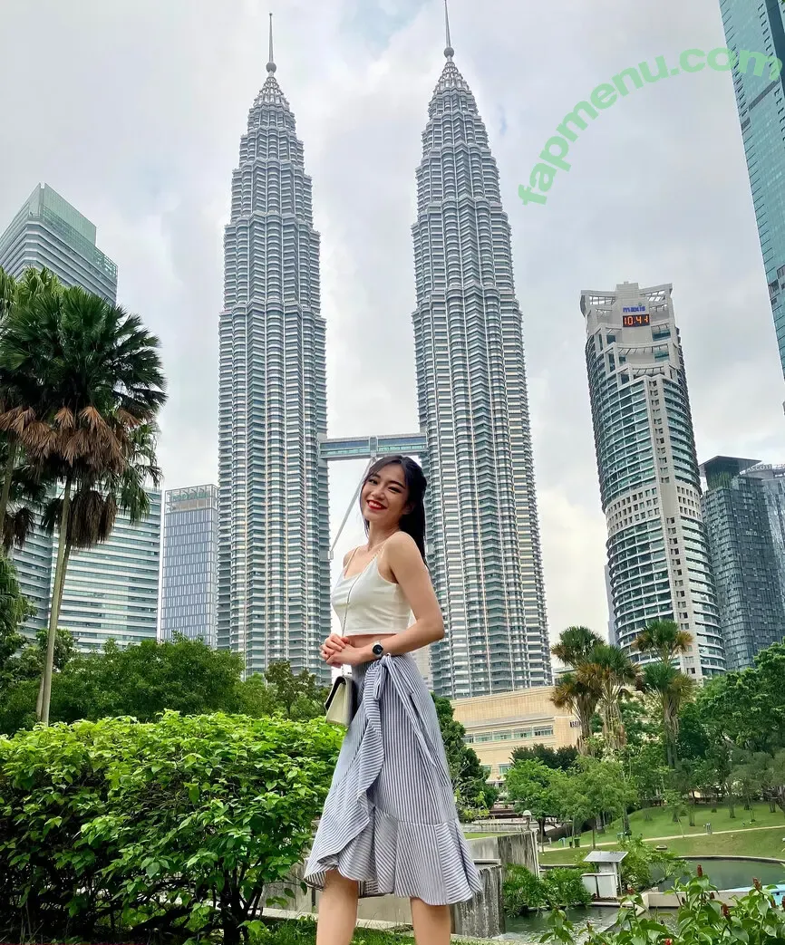 Licotiney nude photo #0003 (Licotiney)