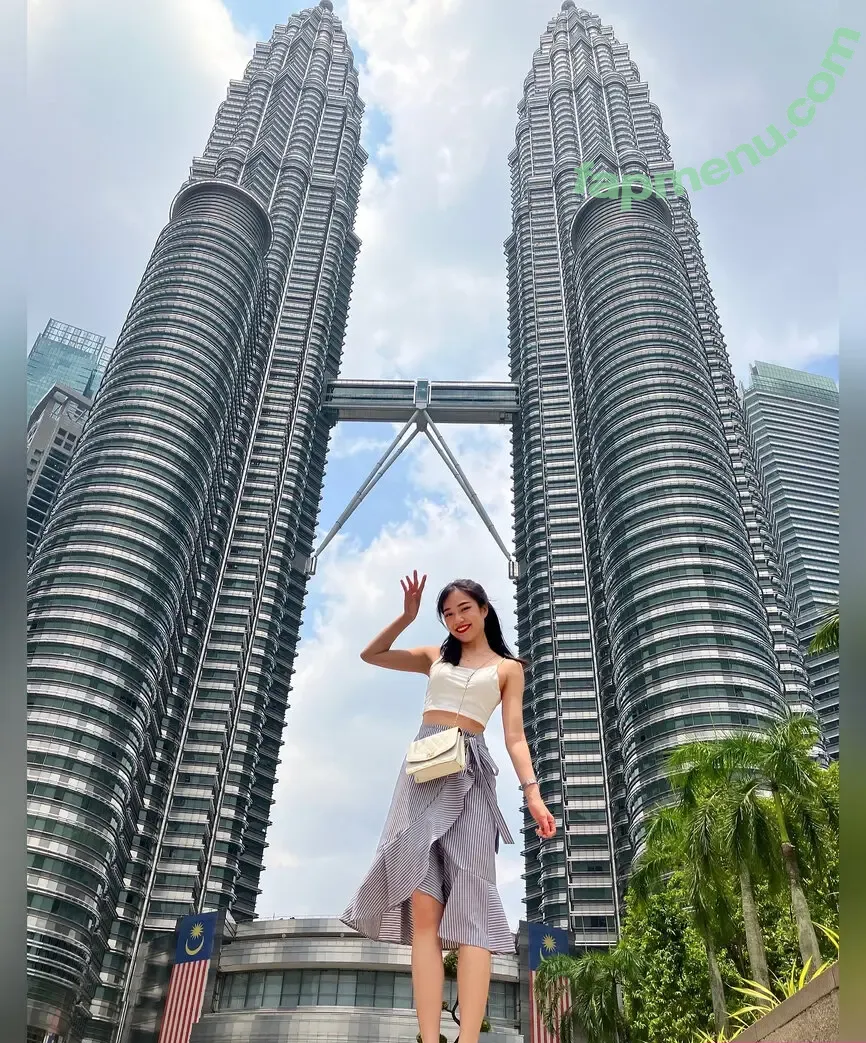 Licotiney nude photo #0006 (Licotiney)