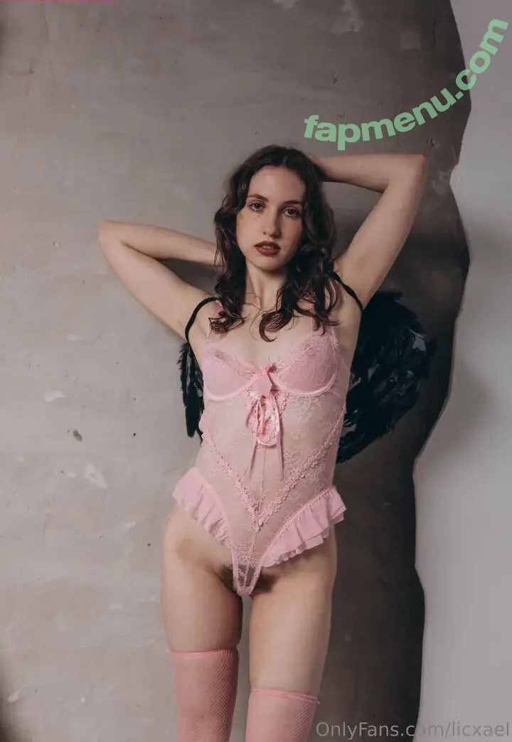 licxael nude photo #0022 (Maikleonhardt)