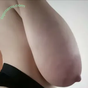 Lidakutsytar / colodkacherry nude photo #0003