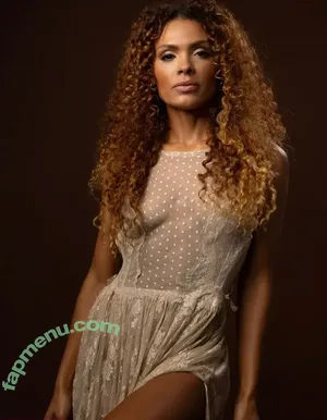 Lidi Lisboa / lidilisboaoficial nude photo #0104