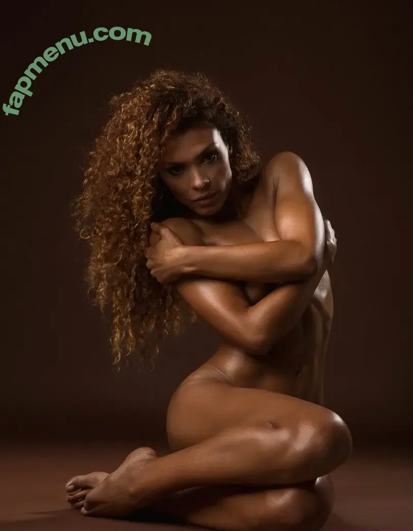 Lidi Lisboa nude photo #0100 (lidilisboaoficial)