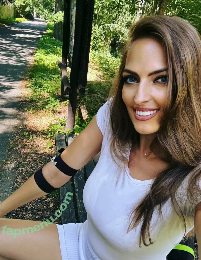 Liebe.Ingrid nude photo #0005 (ingrid_liebe_kluckow)