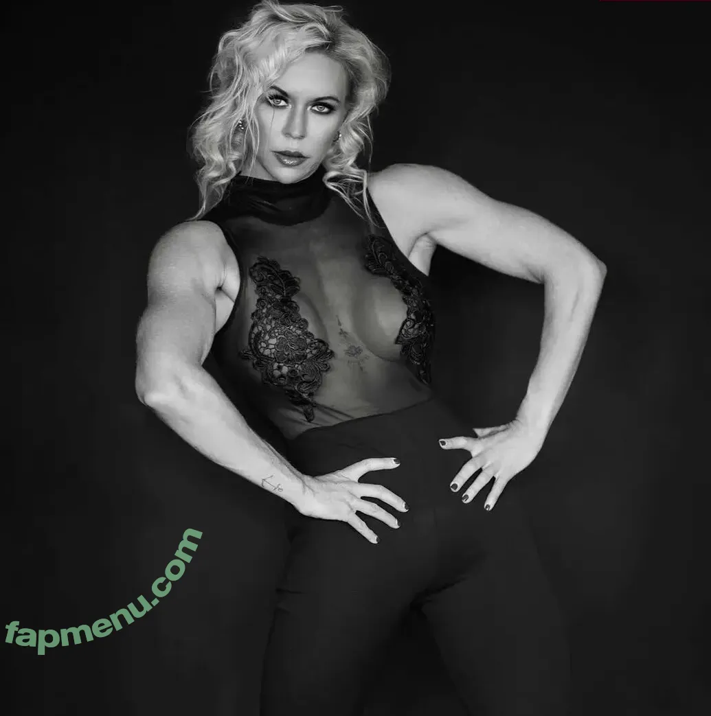 lieslfitmom nude photo #0050 (liesl damstra)